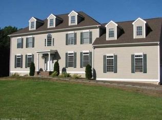 74 Stepstone Hill Rd, Guilford, CT 06437