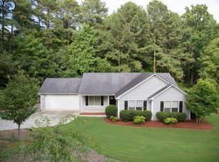 1651 Plunketts Rd, Buford, GA 30519