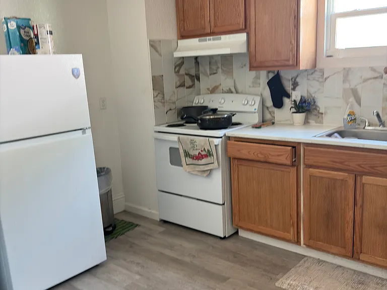 502 N Halifax Ave — Photo 6