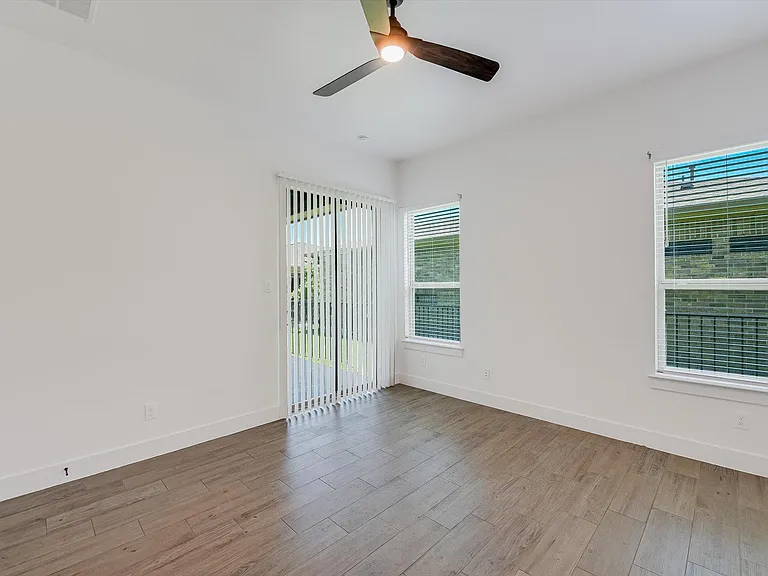 508 W Baylee Love Ln — Photo 13