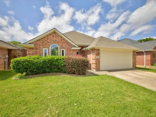 9112 Saranac Trl, Fort Worth, TX 76118