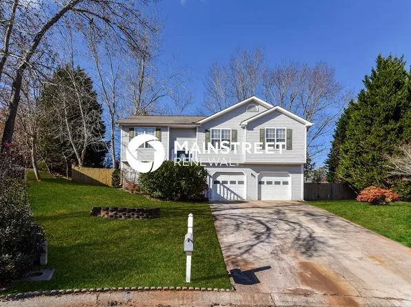 6022 Rose Ct, Flowery Branch, GA 30542