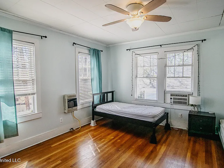 803 N Congress St #C — Photo 12