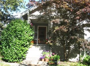 1932 25th Ave E, Seattle, WA 98112