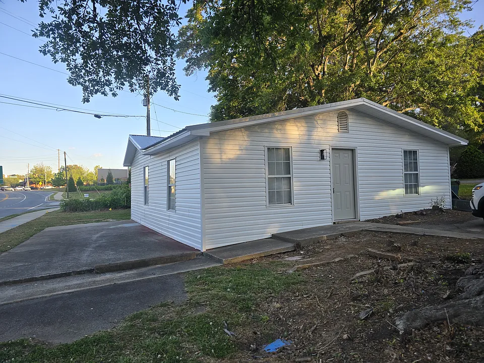 3741 Old 41 Hwy NW #C