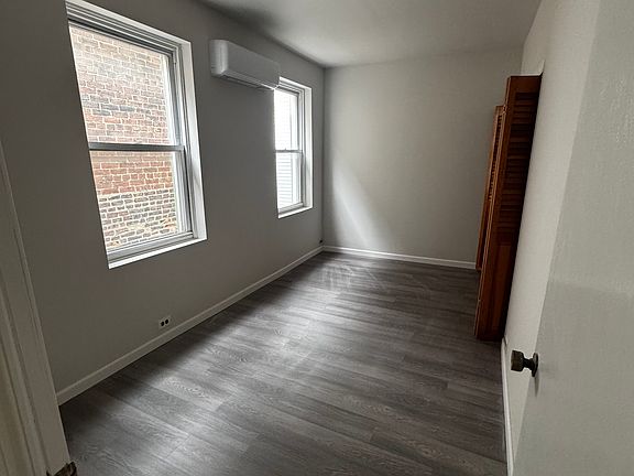 Bedroom #1