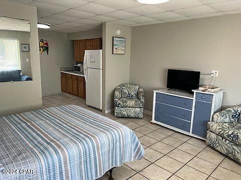 2nd image of 8618 Surf Dr #102
