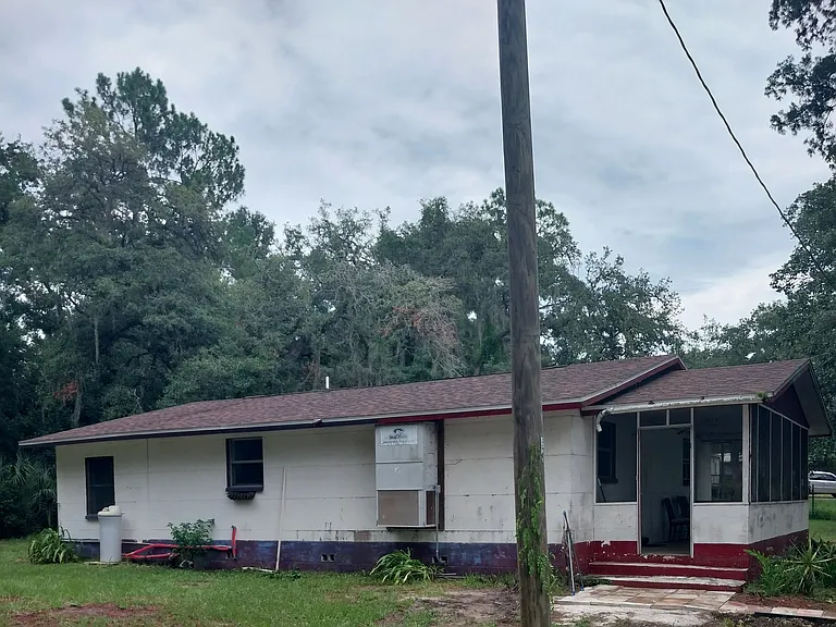 4298 County Road 693 — Photo 3