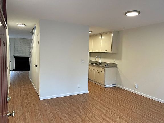 2nd image of 53 Mariner Green Dr