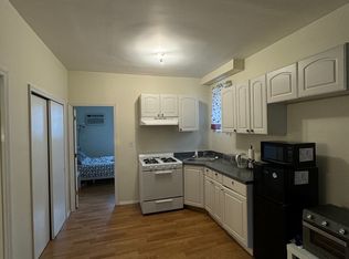 70 Mark St #3, Staten Island, NY 10304