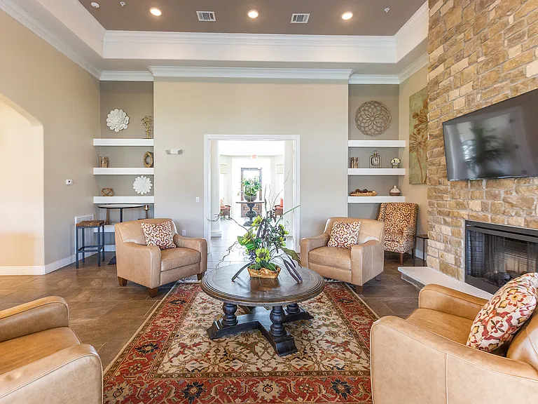 Freedom Hills Ranch Apartments — Photo 51