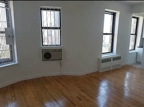 1469 Lexington Ave #46 Photo 1