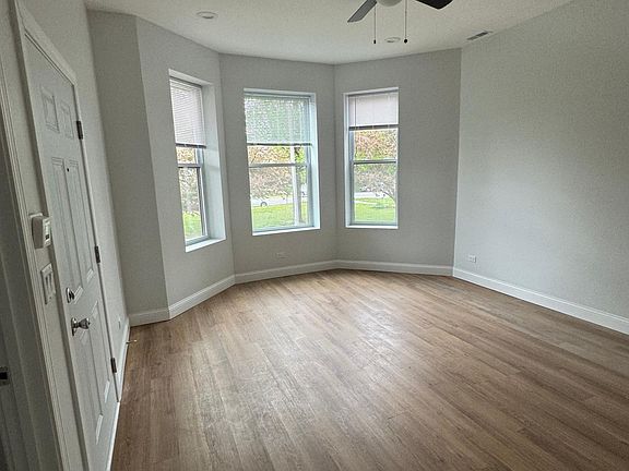 2nd image of 2222 S Marshall Blvd #1