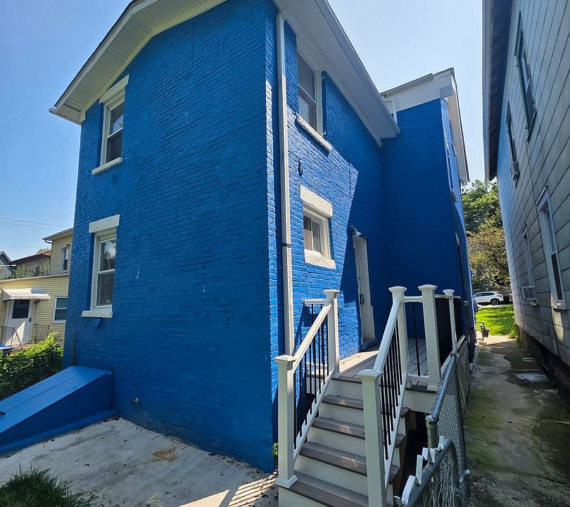 Building Photo 3