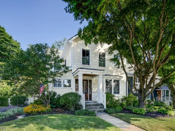 10 Ambar Pl, Bernardsville Boro, NJ 07924