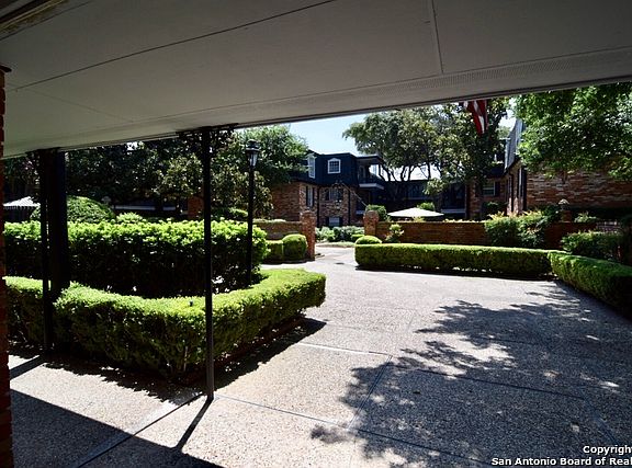 4th image of 8401 N New Braunfels Ave #347A