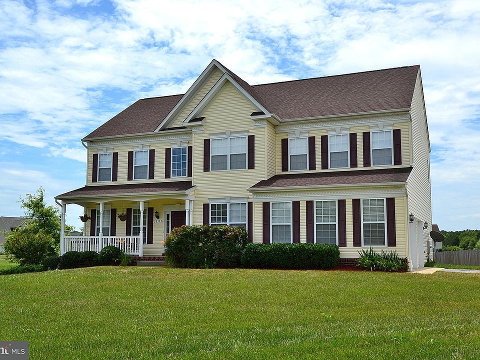 1st image of 21375 Fairwood Ct