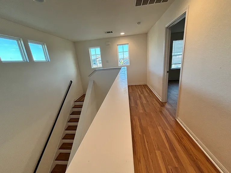 217 Bent Creek Dr — Photo 17