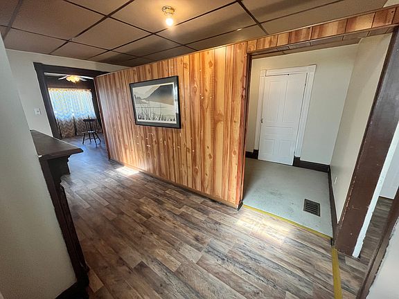 2nd image of 3868 Harrison St #1