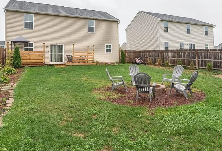 1199 Prem Pl — Photo 22