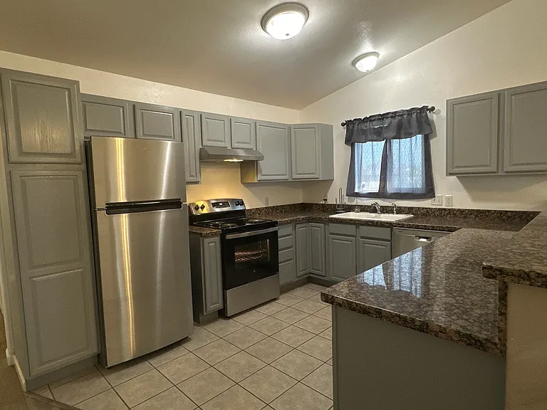 488 Coronado Ct #D — Photo 1