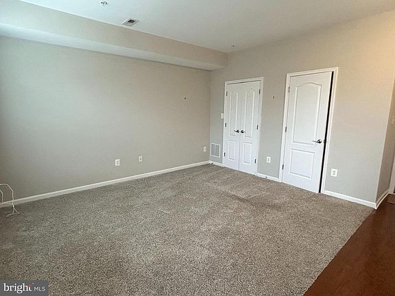 5th image of 522 Cobble Dr