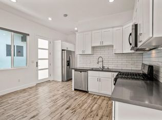 7310 Woodley Ave #4, Van Nuys, CA 91406