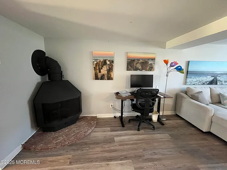 103 Chicago Ave — Photo 22