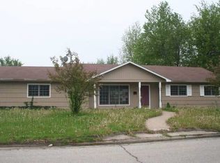344 E Monroe St #USE, Garnett, KS 66032