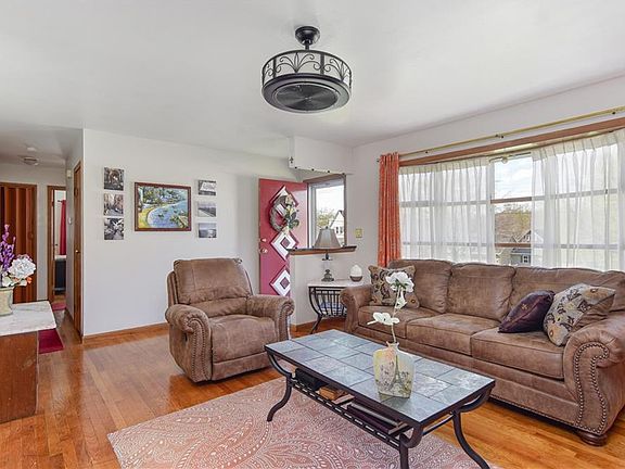 4th image of 795 Porter Ave
