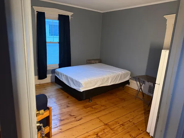 46 Arlington St #46, Fitchburg, MA 01420