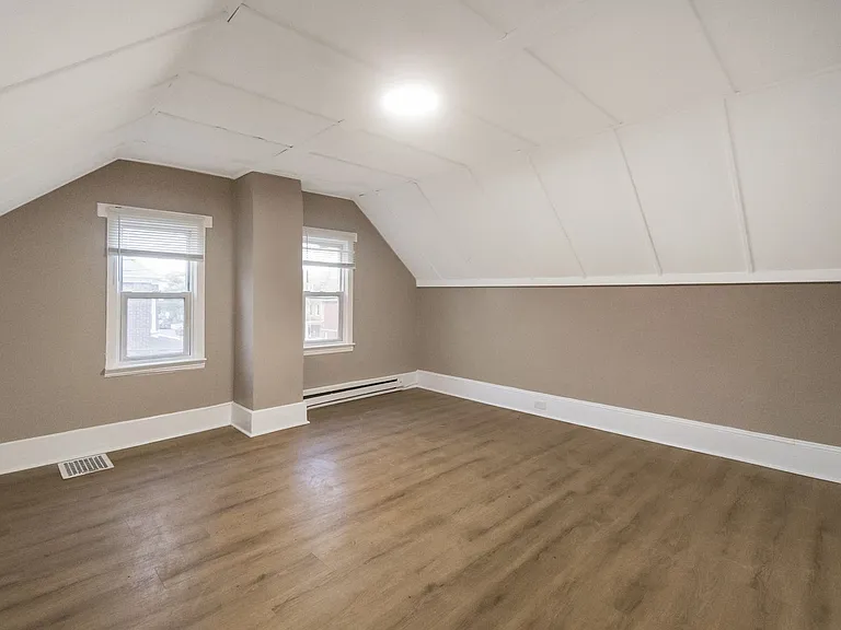 301 W Wilkes Barre St — Photo 20