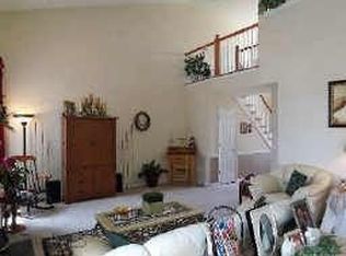 909 Pecan Ridge Cir, Kernersville, NC 27284