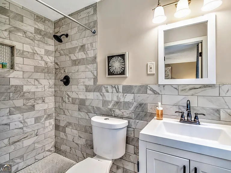 4428 John Dr — Photo 21