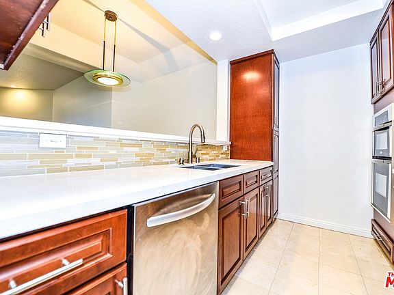 5th image of 1820 S Beverly Glen Blvd APT 308