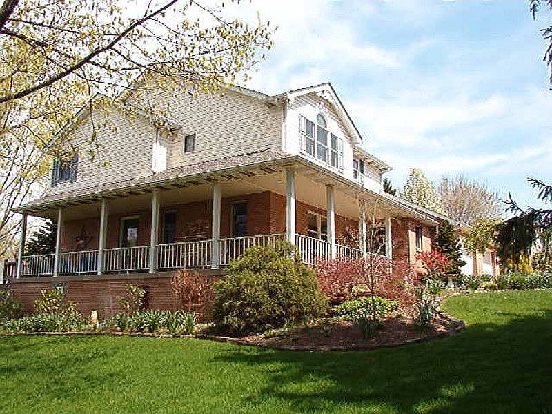 1st image of 36 Fritchman Dr