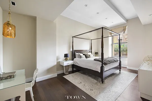 Sold by Town Residential | media 4