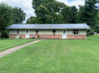 1257 Cornell Cir, Zanesville, OH