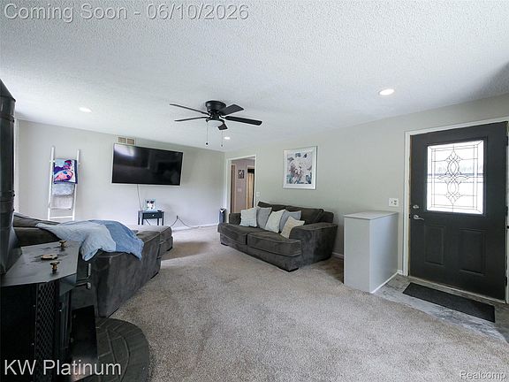 4th image of 5324 Ravenswood Rd