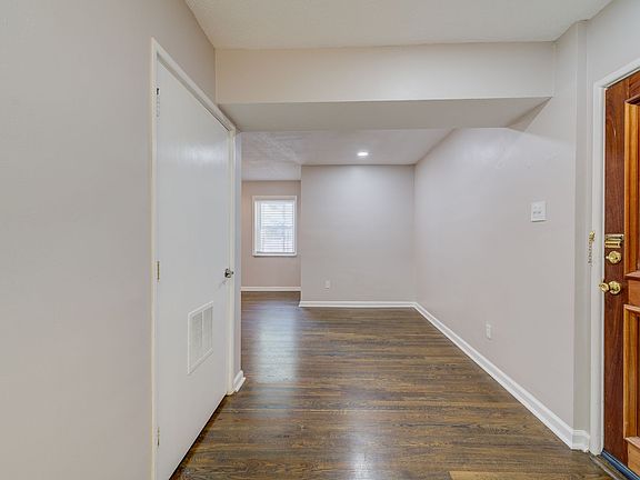 5th image of 8166 Whitburn Dr #3