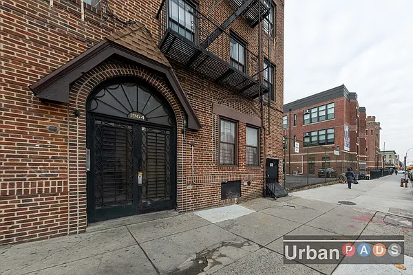 Rented by Urban Pads | media 25