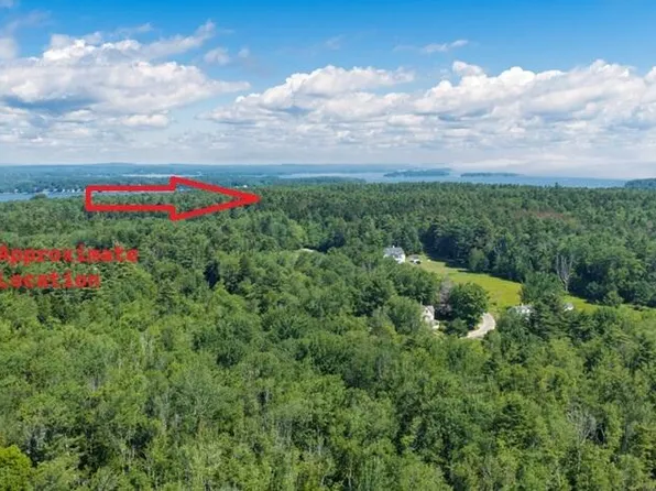 471 South Road #B, Chebeague Island, ME 04017
