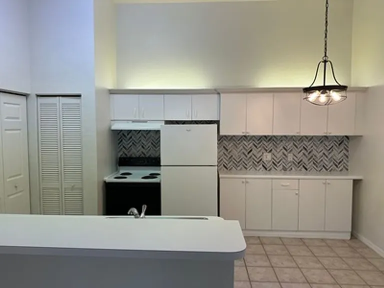27103 Matheson Ave #206 — Photo 24