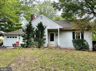 195 Eyre Ave, Sellersville, PA 18960