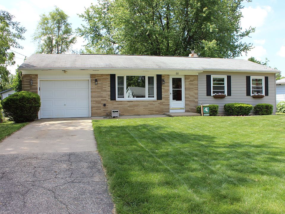 1st image of 111 Sherwood Dr
