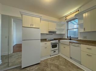 445 Monmouth St Floor 2, Jersey City, NJ 07302