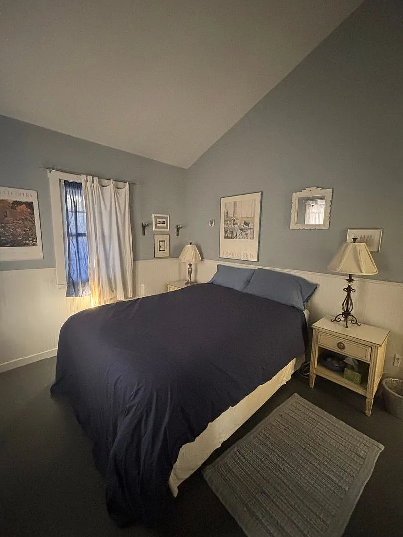 Cozy Coastal Furnished Cottage by the Pacific 1 Bed | 1 Bath — Photo 4