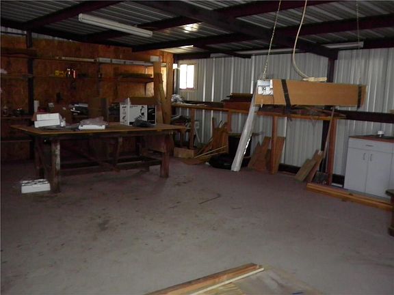 3rd image of 4030 Navaho Dr