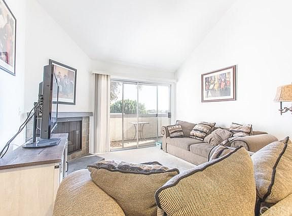 5th image of 20253 Keswick St APT 320