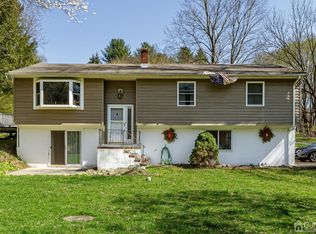 203 Butternut Rd, Califon, NJ 07830
